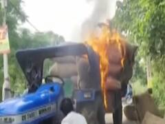 Bihar: Locals in Buxar torch 2 tractors after road accident leads to death of youth