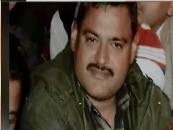 Kanpur Encounter: कौन है हिस्ट्रीशीटर Vikas Dubey?