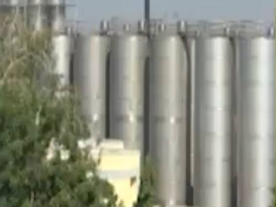 મહેસાણા: દૂધ સાગર ડેરીના MDને હટાવાયા, ચાર્જ સિનિયર એન્જિનિયર નાગજીભાઈ ચૌધરીને સોંપાયો, જુઓ વીડિયો