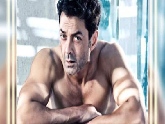 Aashram में बाबा का रोल करने को कैसे तैयार हो गए Bobby Deol? देखिए ये खास इंटरव्यू