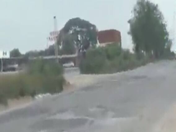 થોડા વરસાદમાં મહેસાણા-પાલનપુર હાઈવે પર ઠેર ઠેર ખાડા પડતા વાહન ચાલકો પરેશાન 