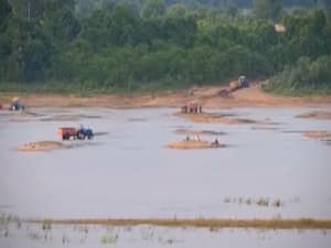 Despite SC order, sand mining continues in MP | Ghanti Bajao (17.08.2020)