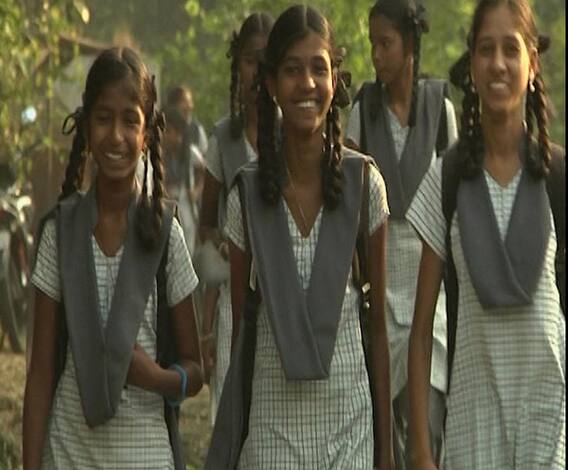 School Reopen | 1 सप्टेंबरपासून टप्प्याटप्प्याने शाळा सुरु करण्याचा केंद्र सरकारचा विचार