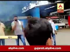 સુમુલ ડેરીના ચેરમેન રાજુ પાઠકના પૂતળાનું કરવામાં આવ્યું દહન, જુઓ વીડિયો 