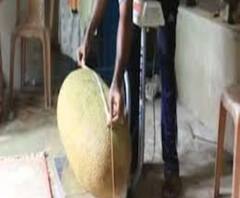 অঙ্গনওয়াড়ি কেন্দ্রে কম পরিমাণে চাল-ডাল, লাউদোহায় বিক্ষোভ অভিভাবকদের 