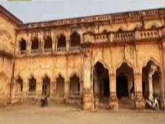 रामपुर नवाब के वंशजों को चोरी हुए सिंहासन का 5 करोड़ रुपये मुआवजा देंगे महल के संरक्षक