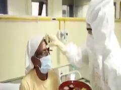 અમદાવાદ સિવિલ હોસ્પિટલમાં દાખલ કોરોના દર્દીઓ માટે નર્સિગ સ્ટાફની મહિલાઓ બની બહેન