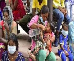 লকডাউনে কাজ হারানো শ্রমিকদের তিন মাসের বেতনের ৫০ শতাংশ বেকারভাতা হিসাবে দেওয়ার সিদ্ধান্ত কেন্দ্রের