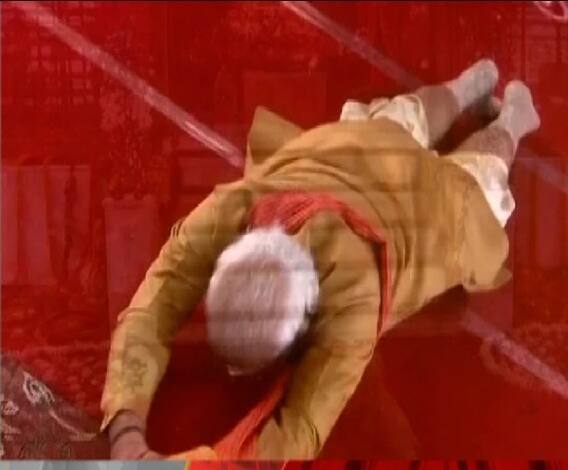 Ram Lalla Temple | प्रभू श्री रामाला नरेंद्र मोदी यांच्याकडून साष्टांग दंडवत