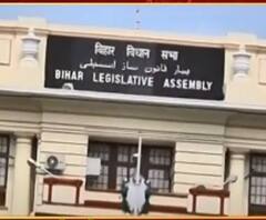 করোনাকালে গ্লাভস পরে দিতে হবে ভোট, জারি নয়া নির্দেশিকা