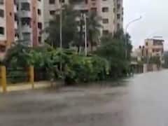  લીંબાયત ઝોનમાંથી પસાર થતી ખાડી ઉભરાઇ, પાણી ભરાતા જનતા પરેશાન