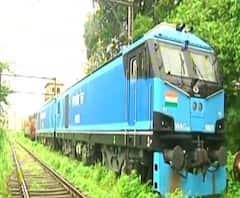 WEB EXCLUSIVE | सर्वात शक्तिशाली इंजिन मध्य रेल्वेच्या ताफ्यात दाखल,काय आहेत या इंजिनाची वैशिष्ट्ये?