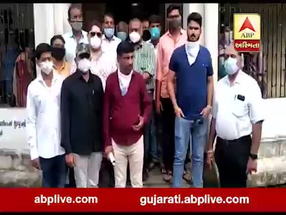 રાજકોટઃમંજૂરી વિના બાયોડીઝલના નામે ઠેર ઠેર પંપ ઉભા કરાયા, કાર્યવાહી કરવાની માંગ સાથે મામલતદારને આવેદન અપાયું