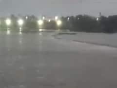 ભારે વરસાદથી મોરબીમાં મચ્છુ નદી બે કાંઠે, બેઠો પુલ કરાયો બંધ