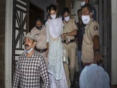 CBI interrogates Rhea Chakraborty for third day in Sushant Singh case | Fatafat 100