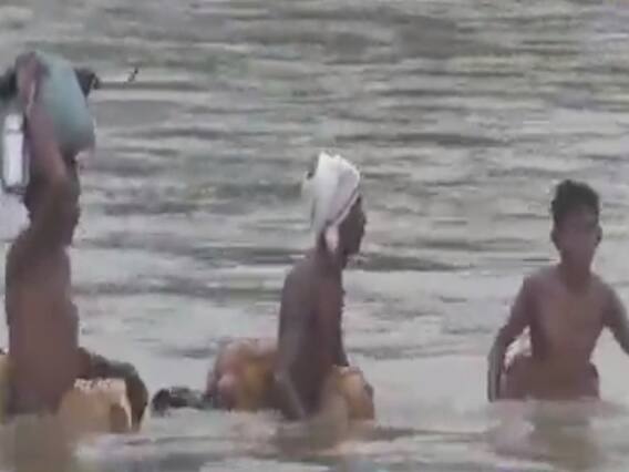 ભારે વરસાદ બાદ ઉત્તરાખંડના બાગેશ્વરમાં ભૂસ્ખલન, જુઓ વીડિયો