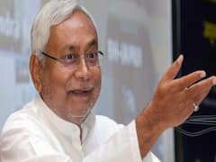 Bihar: Nitish govt announces benefits for teachers ahead of state polls
