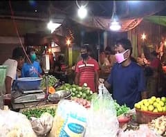 করোনা আবহে স্বাস্থ্যবিধি মানা হচ্ছে কি না দেখতে নিজের এলাকায় বাজার পরিদর্শনে তারক সিং