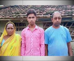লকডাউনে পারিবারিক আয় শূন্য, উচ্চমাধ্যমিকে ৯৭ শতাংশ নম্বর পেয়েও অটোমোবাইল ইঞ্জিনিয়ারিং পড়ার স্বপ্ন অধরাই থেকে যাবে পাথরপ্রতিমার সৌম্যদেবের?