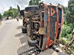 1 dead, 3 injured in MP's Khandwa as truck hits tractor and bike