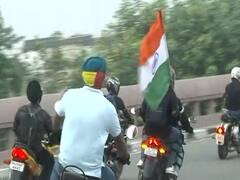 Independence Day 2020: दिल्ली की सडकों पर बाइकरों ने मनाया स्वतंत्रता दिवस
