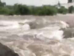 ગીર સોમનાથમાં ભારે વરસાદના કારણે સોમત નદીમાં પાણીની ભારે આવક, જુઓ વીડિયો 