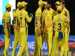 IPL 2020: Chennai Super Kings के एक खिलाड़ी और 12 Support Staff निकले Corona Positive