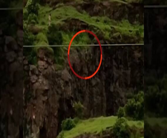 Aurangabad Gang Rape Case Accused Suicide | औरंगाबाद बलात्कारप्रकरणातील एका संशयिताची आत्महत्या