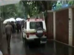 Rhea Chakraborty के DRDO Guest House पहुंचने से पहले बढ़ाए गए सुरक्षा के इंतज़ाम 