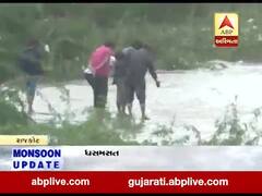 રાજકોટના ધોરાજીમાં ભાદર-2 ડેમ પર જીવના જોખમે લોકો સેલ્ફી લેતા જોવા મળ્યા