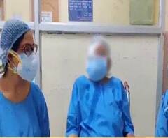 করোনা আক্রান্ত নব্বই বছরের বৃদ্ধার চোখে সফল অস্ত্রোপচার