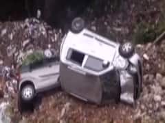 J&K: Vehicles fall into a gorge after major landslide 