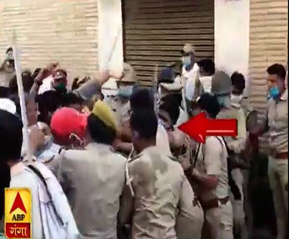 Kannauj में विधायक से धक्कामुक्की, SP-BJP के बीच खूब चले पत्थर|ABPGanga