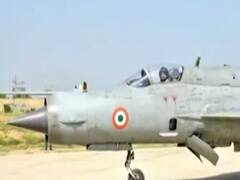 वायुसेना प्रमुख RKS Bhadauria ने किया वेस्टर्न कमांड के फॉरवर्ड बेस का दौरा, उड़ाये Mig-21 Bison