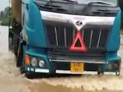 ભારે વરસાદથી સોમનાથ-જૂનાગઢ નેશનલ હાઇવે પર ભાલપરા ગામે ભરાયા પાણી