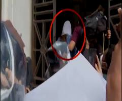 SSR Suicide Case | अखेर रिया चक्रवर्ती चौकशीसाठी ईडी कार्यालयात दाखल 