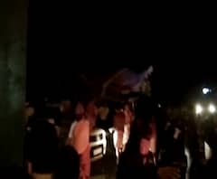 Kerala Plane Crash | केरळच्या कोझीकोडमध्ये विमानाच्या अपघातात पायलट आणि को-पायलटचा मृत्यू