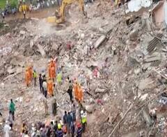 Raigad Building Collapsed | महाड इमारत दुर्घटनेतील मृतांचा आकडा 10वर,ढिगाऱ्याखाली 8 जण असल्याची भीती