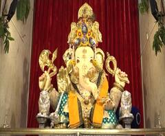 Ganesh Chaturthi 2020 | Solapur | लॉकडाऊनचे नियम पाळत सोलापुरातील ऐतिहासिक आजोबा गणपतीची स्थापना