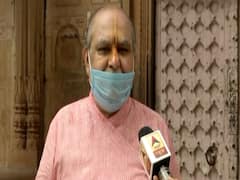 Shri Krishna Janmashtami: Corona के चलते Radha Raman Mandir में इस बार भक्तों को नहीं मिल रहा प्रवेश