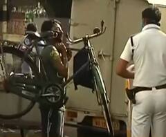 লকডাউন বিধি অমান্য, সল্টলেকে কান ধরে ওঠবোস করাল পুলিশ