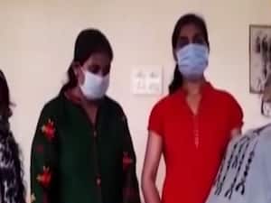 UP: 3 Varanasi girls create special 'Women safety T-shirt' | Ghanti Bajao 
