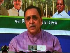 રાજકોટઃ CM રૂપાણીએ રાજ્યકક્ષાના વન મહોત્સવનો કરાવ્યો પ્રારંભ, જુઓ વીડિયો 