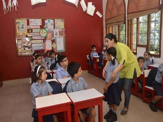 ગુજરાતમાં ખાનગી સ્કૂલો ફી ઘટાડવા તૈયાર ન થતા સરકારે શું લીધું મોટું પગલું? જુઓ વીડિયો