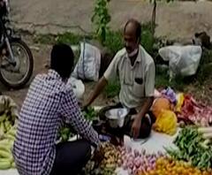 Rural News | सोलापुरात एसटीच्या वाहतूक निरीक्षकावर भाजी विकण्याची वेळ | माझं गाव माझा जिल्हा 