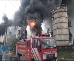 Gujarat Sarigam Fire | गुजरातच्या सरीगाममध्ये रंगाच्या कंपनीला भीषण आग