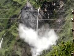 Heavy rainfall increases risk of landslide in hilly areas | 7 Ka Punch