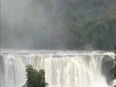 Athirappilly Water Falls की मनमोहक तस्वीर | स्पेशल रिपोर्ट