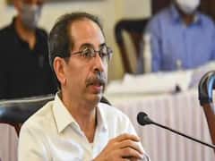 Maharashtra police commissioner meets CM Uddhav Thackeray 
