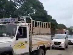 ખરાબ રોડ રસ્તાના કારણે જૂનાગઢ મનપા કમિશનરને સ્થાનિક નાગરિકે ફટકારી કાનૂની નોટિસ